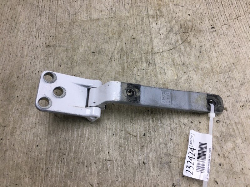 Петля двери нижняя задняя правая NISSAN NV200 USA 13- 2020 M20XUS 2.0 MR20DE 90410JX50B Б/У