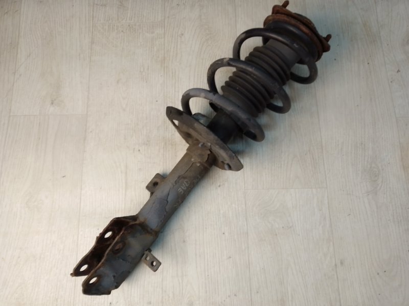 Запчасть амортизатор передний правый JEEP PATRIOT 10-17 5168164AD Б/У Амортизатор передний правый JEEP PATRIOT 10-17 5168164AD Б/У