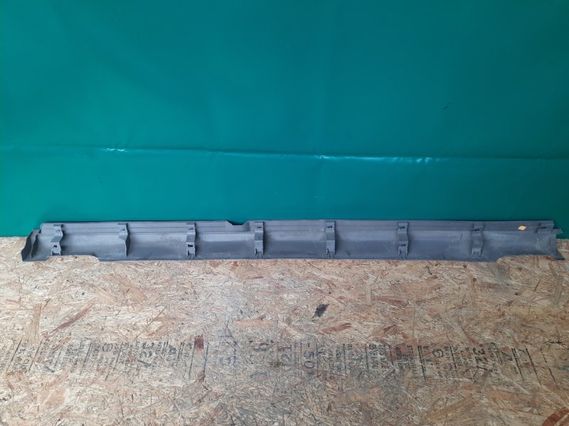 Накладка порога наружная левая MDX (YD1) 00-06 2004 Внедорожник 3.5