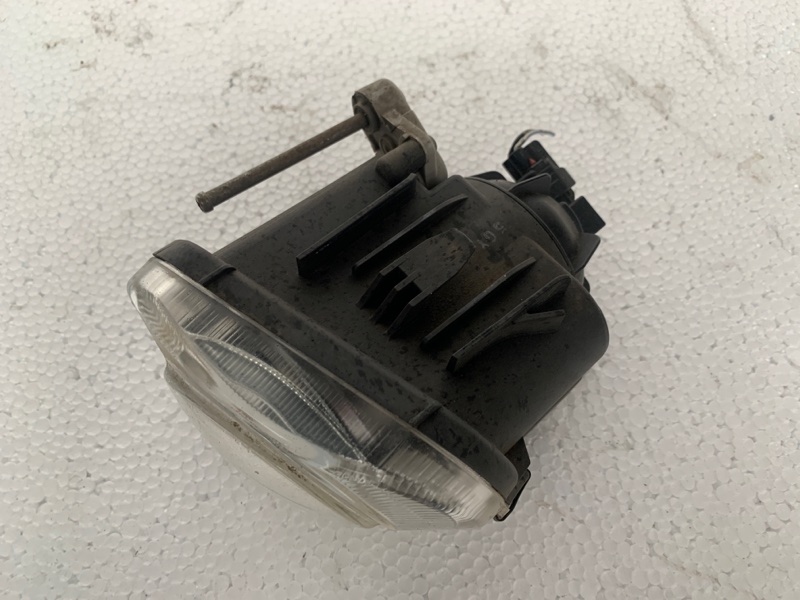 Противотуманная фара левая LEGACY 03-09 BL/BP 2003-2006