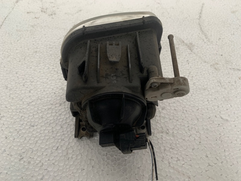 Противотуманная фара левая LEGACY 03-09 BL/BP 2003-2006