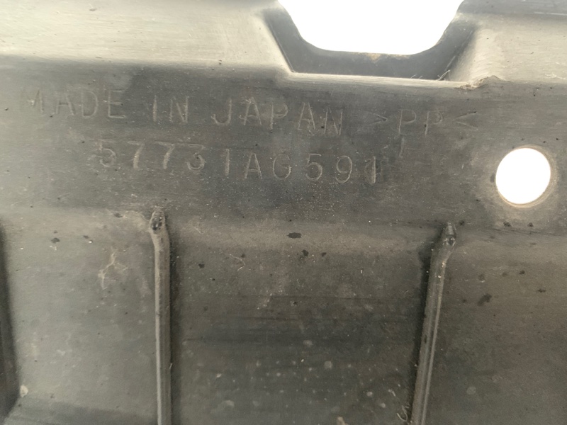 Дефлектор радиатора LEGACY 03-09 BL/BP 2003-2006