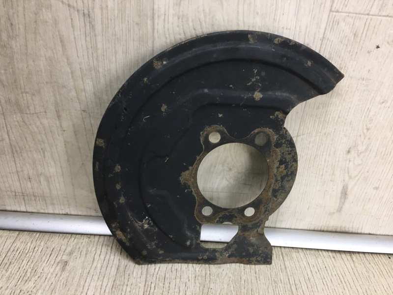Защита тормозного диска передняя левая JUKE 10-19 2011 F15 1.6 MR16DDT