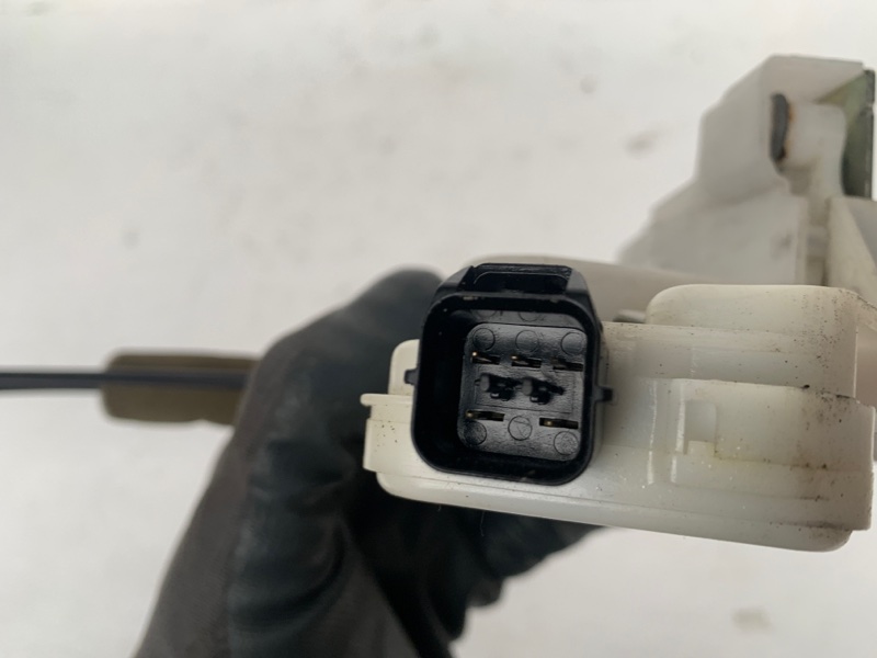 Замок двери передний левый GALANT 03-12 2009 Седан 2.4