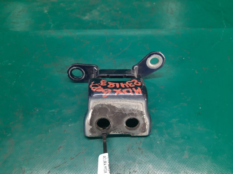 Петля двери верхняя задняя левая ACURA MDX (YD2) 06-13 Внедорожник 3.7 J37A1 Петля двери верхняя задняя левая ACURA MDX (YD2) 06-13 Внедорожник 3.7 J37A1