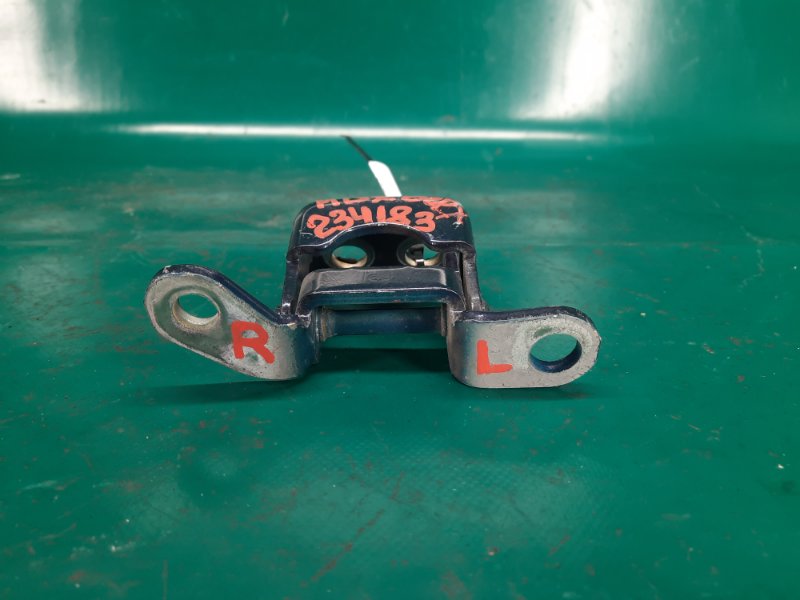 Петля двери верхняя задняя левая MDX (YD2) 06-13 2009 Внедорожник 3.7 J37A1 Петля двери верхняя задняя левая MDX (YD2) 06-13 2009 Внедорожник 3.7 J37A1