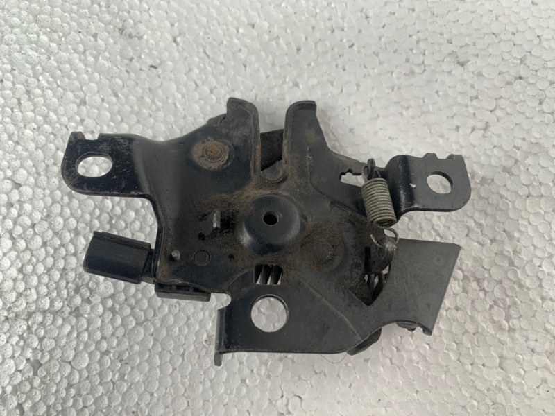 Замок капота TOYOTA PRIUS - 30 09-17 53510-47102 Б/У