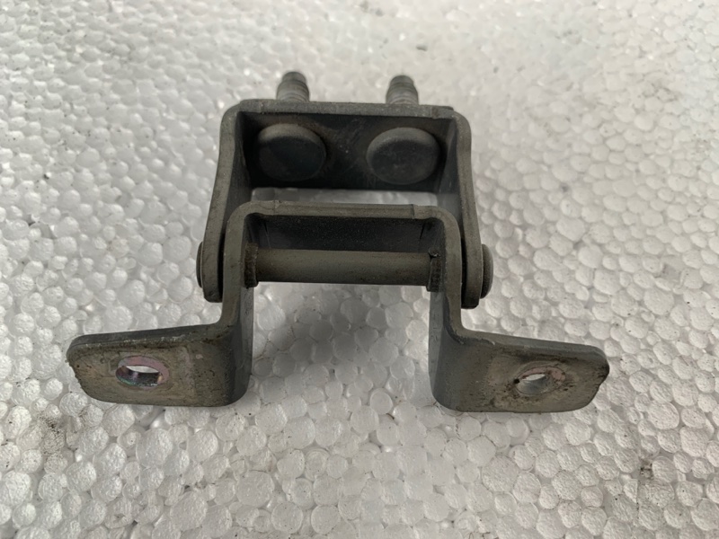 Петля крышки багажника правая HYUNDAI I30 FD 07-12 FD