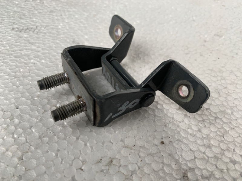 Петля крышки багажника правая I30 FD 07-12 2007-2012 FD