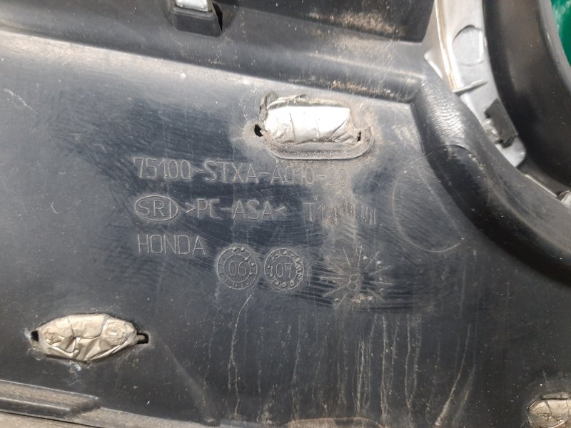 Решетка радиатора MDX (YD2) 06-13 2009 Внедорожник 3.7 J37A1