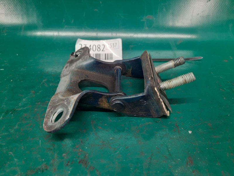 Петля крышки багажника левая MDX (YD2) 06-13 2009 Внедорожник 3.7 J37A1 Петля крышки багажника левая MDX (YD2) 06-13 2009 Внедорожник 3.7 J37A1