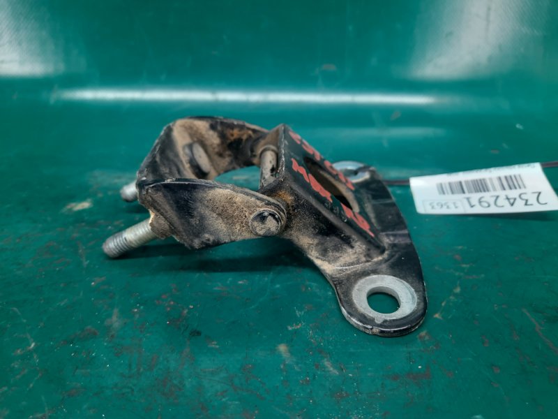 Петля крышки багажника правая MDX (YD2) 06-13 2009 Внедорожник 3.7 J37A1