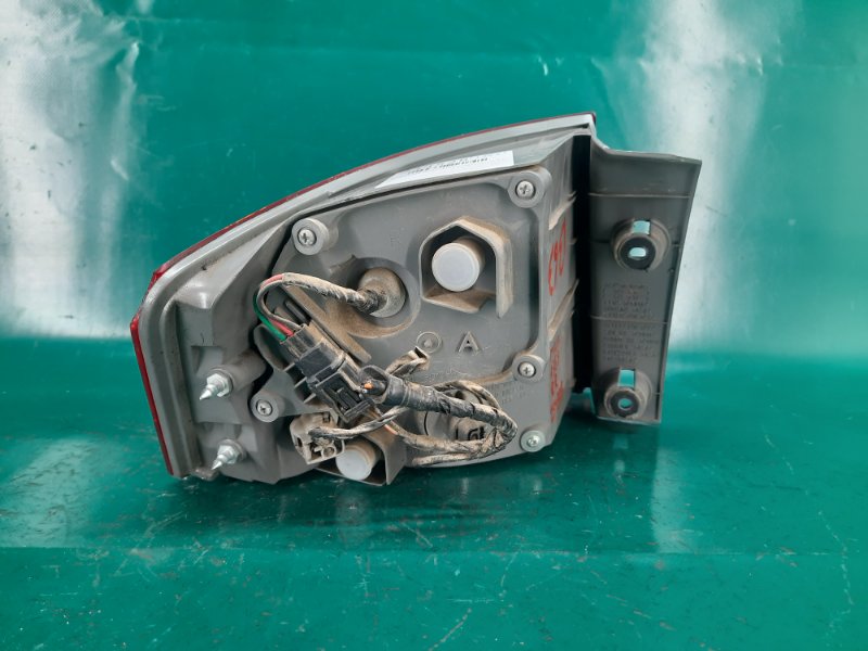 Фонарь наружный правый MDX (YD2) 06-13 2009 Внедорожник 3.7 J37A1