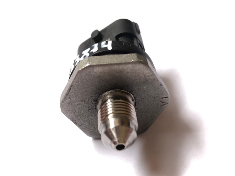 Датчик давления топлива MX-5 15- PE Датчик давления топлива MX-5 15- PE