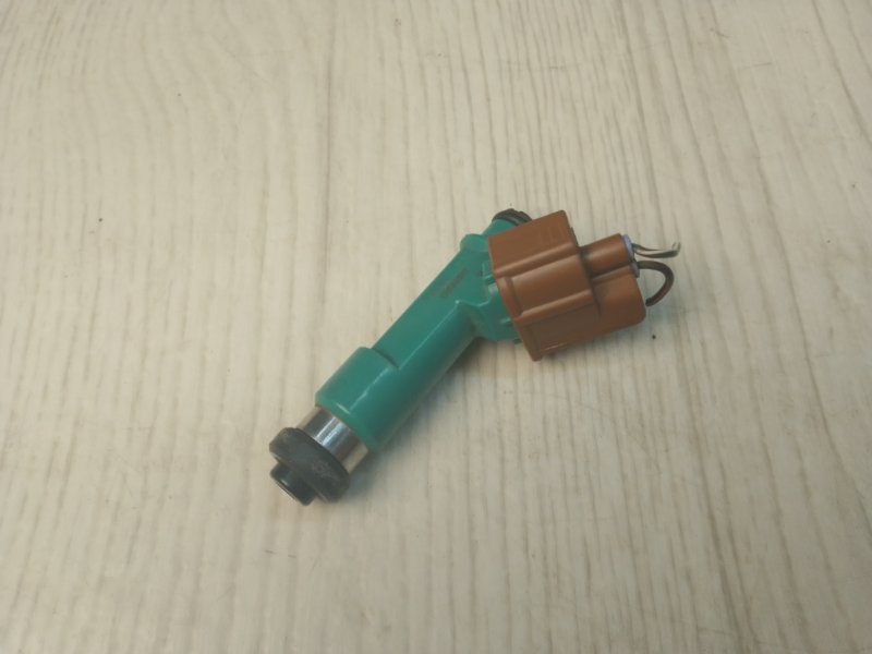 Форсунка топливная SUZUKI KIZASHI 09-14 15710-78K00 Б/У