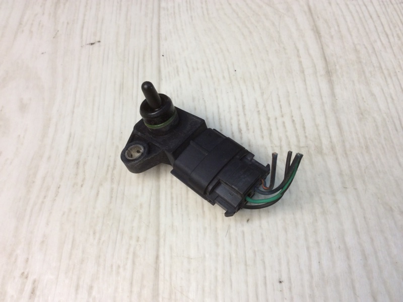 Датчик абсолютного давления (MAP sensor) HYUNDAI SONATA NF 04-10 2.4 G4KE 39300-2B000 Б/У