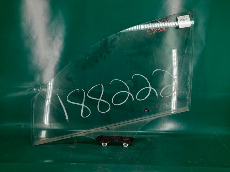 Стекло двери переднее левое ACURA MDX (YD2) 06-13 2009 Внедорожник 3.7 J37A1 73350-STX-A00 Б/У