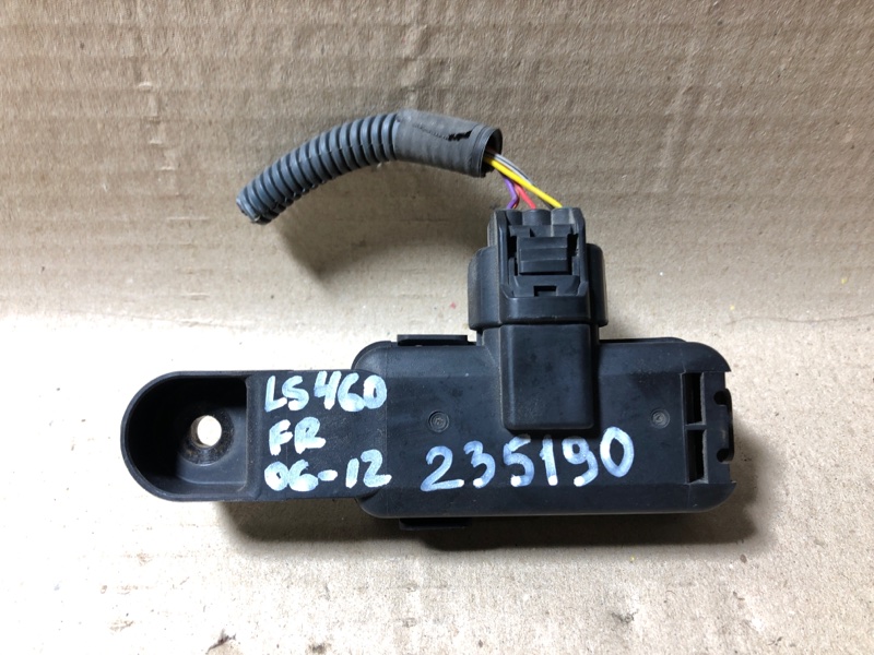 Датчик качества воздуха LEXUS LS460 06-12 USF40 88898-50030 Б/У