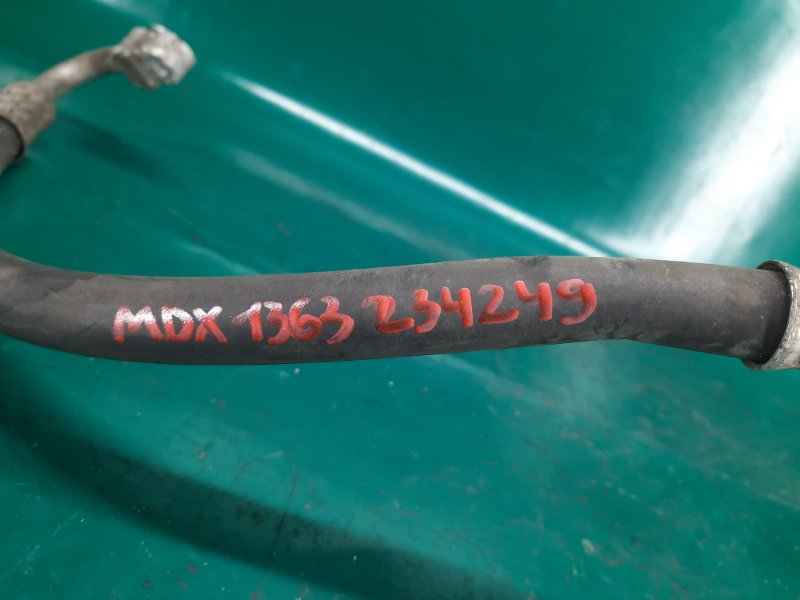 Трубка кондиционера MDX (YD2) 06-13 2009 Внедорожник 3.7 J37A1 Трубка кондиционера MDX (YD2) 06-13 2009 Внедорожник 3.7 J37A1