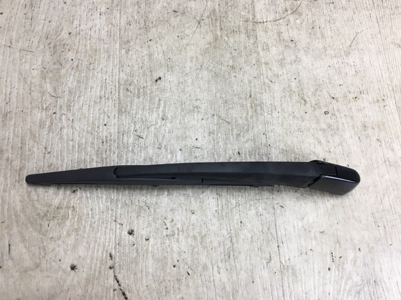 Поводок стеклоочистителя задний SUZUKI SX4 06-13 Хетчбек 2.0