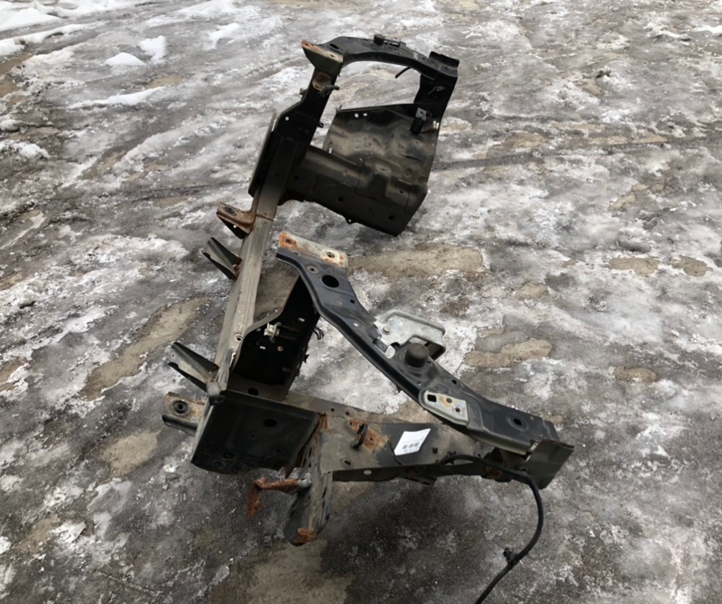 Панель передняя MITSUBISHI OUTLANDER XL 05-13