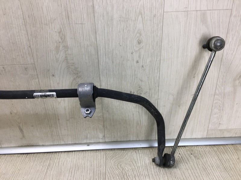 Стабилизатор передний VOLKSWAGEN PASSAT B8 14- A32 1.8 CPRA