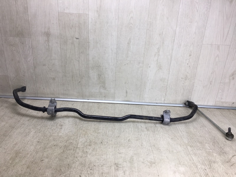 Стабилизатор передний PASSAT B8 14- 2015 A32 1.8 CPRA