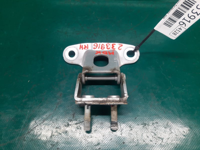 Петля крышки багажника правая MDX (YD2) 06-13 2008 Внедорожник 3.7 J37A1 Петля крышки багажника правая MDX (YD2) 06-13 2008 Внедорожник 3.7 J37A1