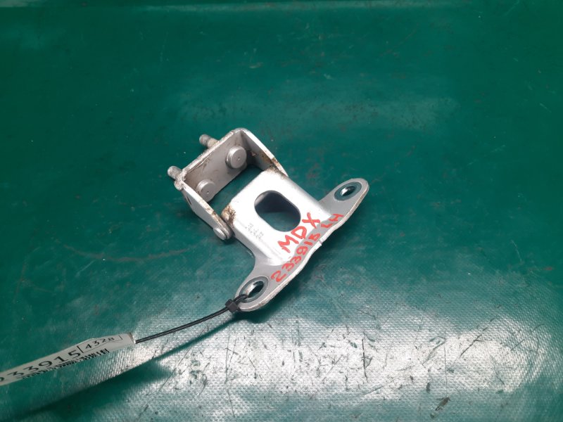 Запчасть петля крышки багажника левая ACURA MDX (YD2) 06-13 2008 Внедорожник 3.7 J37A1 68210-STX-A00ZZ Б/У Петля крышки багажника левая ACURA MDX (YD2) 06-13 2008 Внедорожник 3.7 J37A1 68210-STX-A00ZZ Б/У