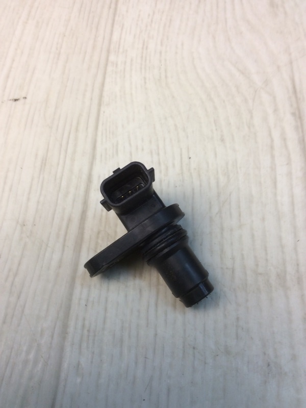 Датчик положения распредвала X-TRAIL/ROGUE T32 13-20 2017 T32 2.5 QR25DE