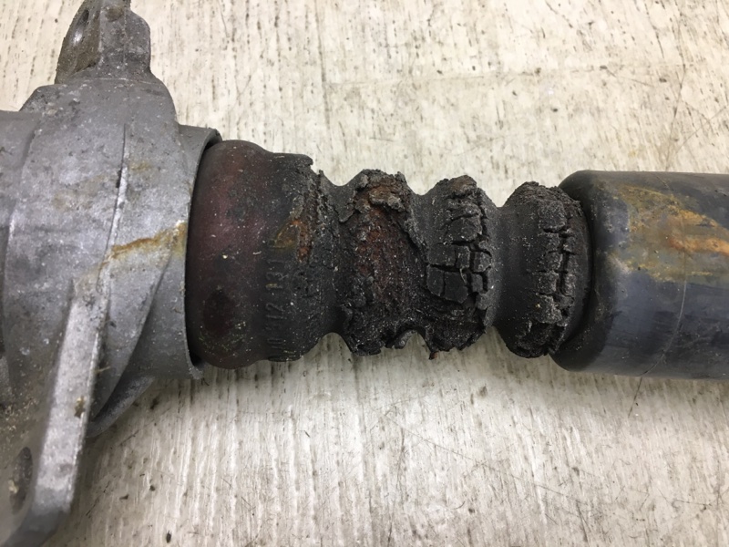 Амортизатор задний JETTA USA 10-17 2011 162 2.5 CBUA