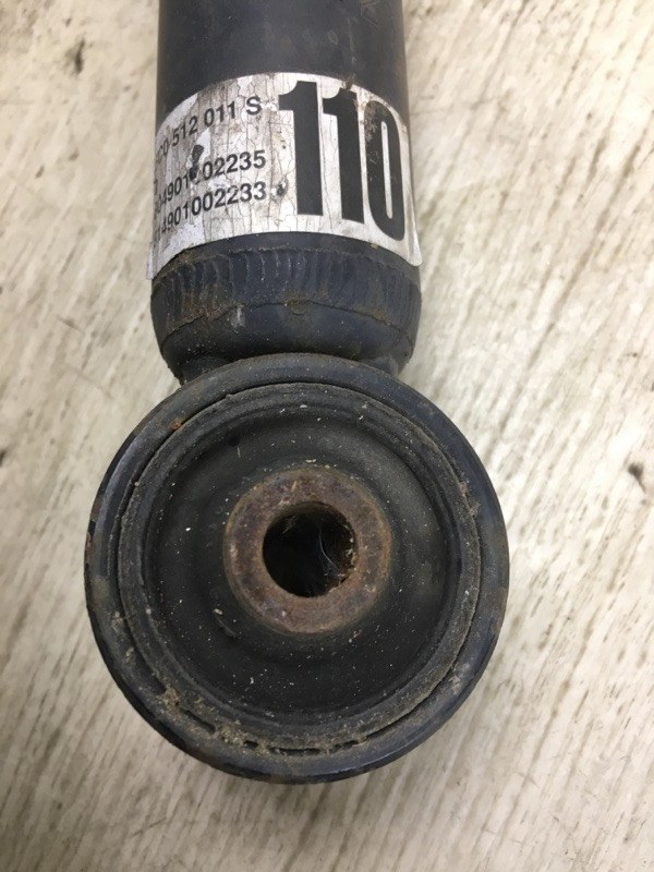 Амортизатор задний JETTA USA 10-17 2011 162 2.5 CBUA