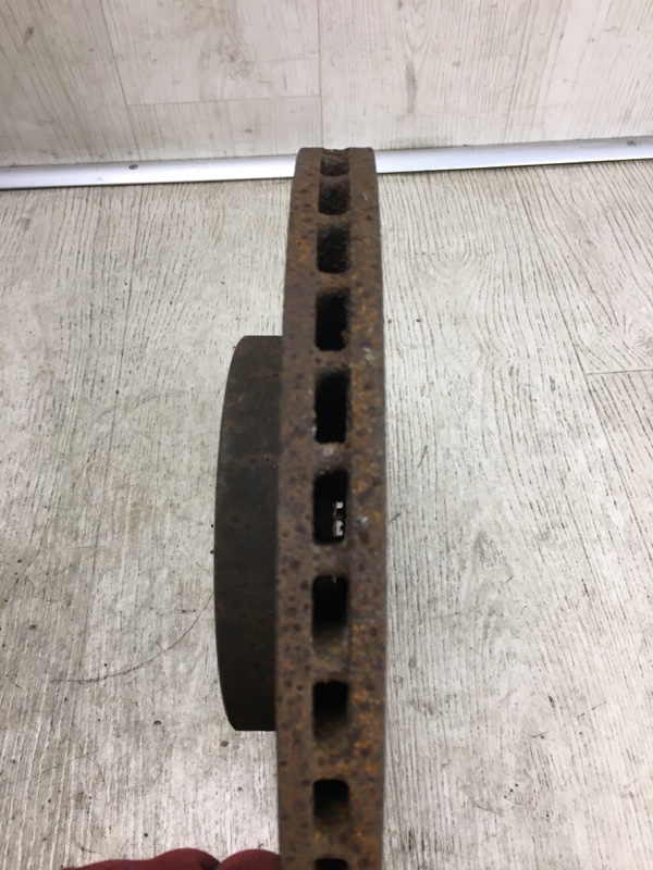 Тормозной диск передний VOLKSWAGEN JETTA USA 10-17 162 2.5 CBUA