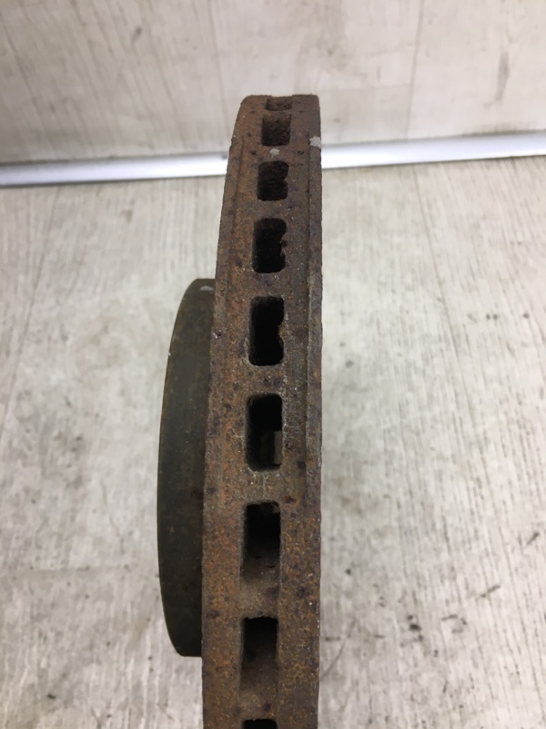 Тормозной диск передний VOLKSWAGEN JETTA USA 10-17 162 2.5 CBUA