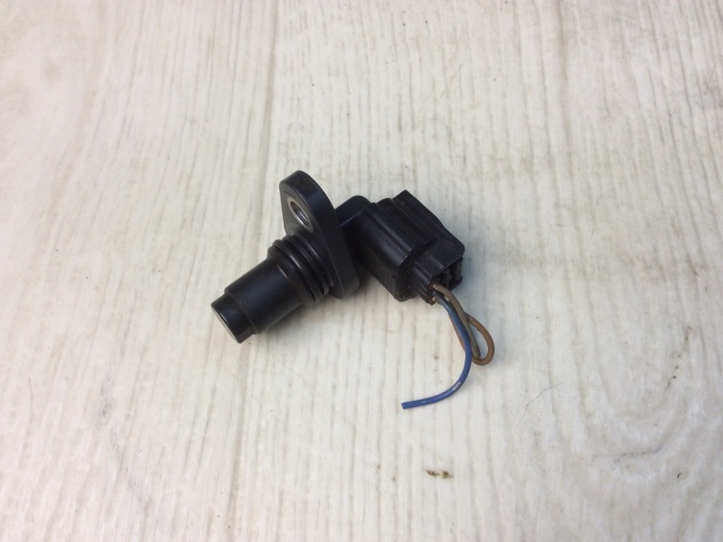 Датчик положения распредвала NISSAN JUKE 10-19 2011 F15 1.6 MR16DDT 23731-1KC1A Б/У