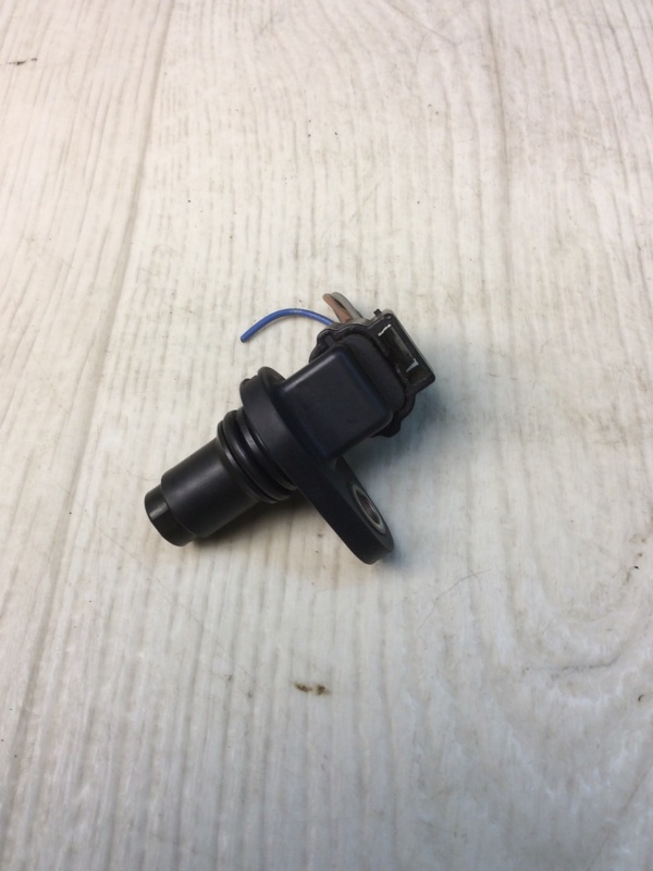 Датчик положения распредвала JUKE 10-19 2011 F15 1.6 MR16DDT