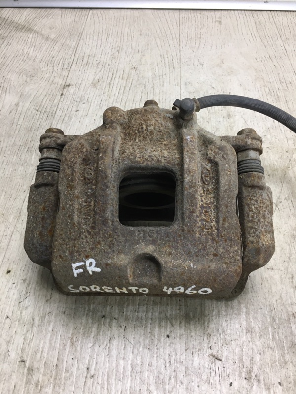 Суппорт тормозной передний правый SORENTO XM 09-14 2010 XM 3.5 G6DC