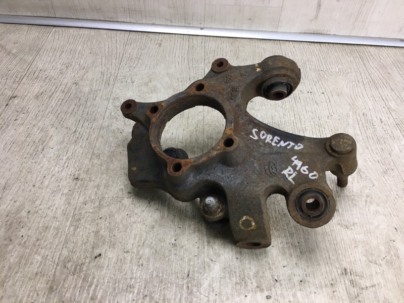 Запчасть цапфа задняя левая KIA SORENTO XM 09-14 2010 XM 3.5 G6DC 52710-2P000 Б/У Цапфа задняя левая KIA SORENTO XM 09-14 2010 XM 3.5 G6DC 52710-2P000 Б/У
