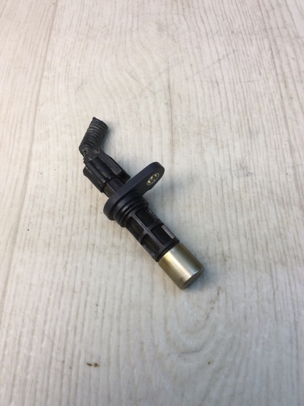 Датчик положения коленвала JUKE 10-19 2011 F15 1.6 MR16DDT