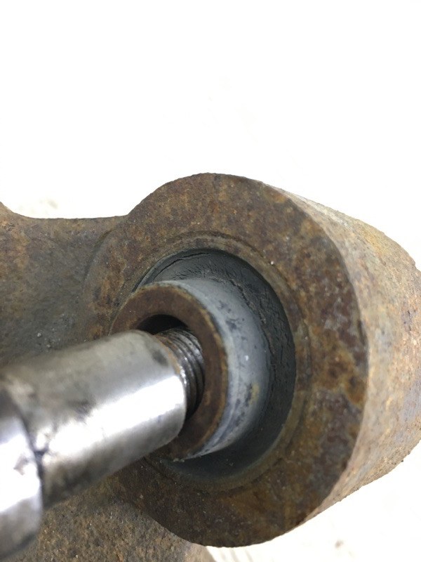 Цапфа задняя правая SORENTO XM 09-14 2010 XM 3.5 G6DC