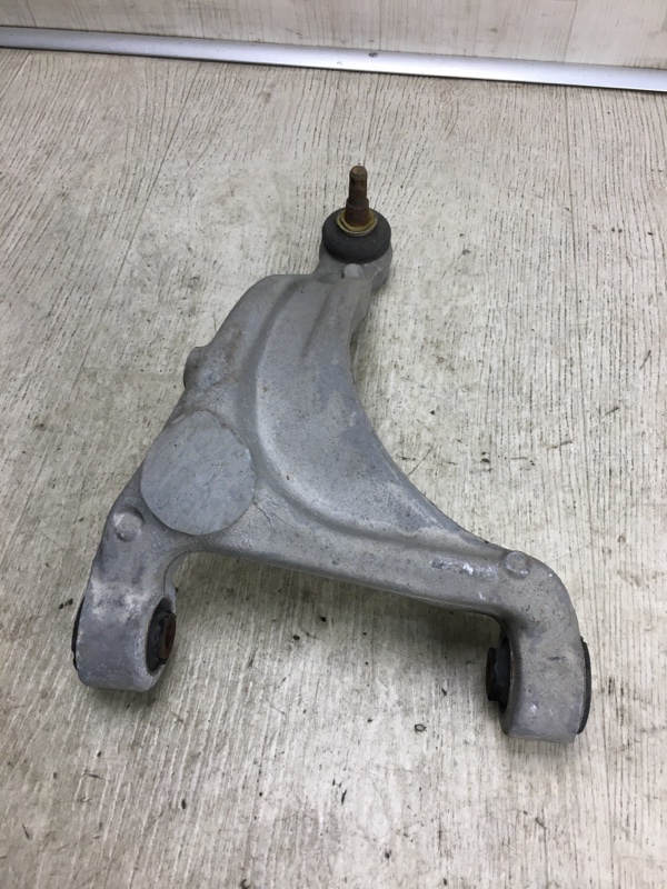 Рычаг задней подвески поперечный верхний левый SORENTO XM 09-14 2010 XM 3.5 G6DC