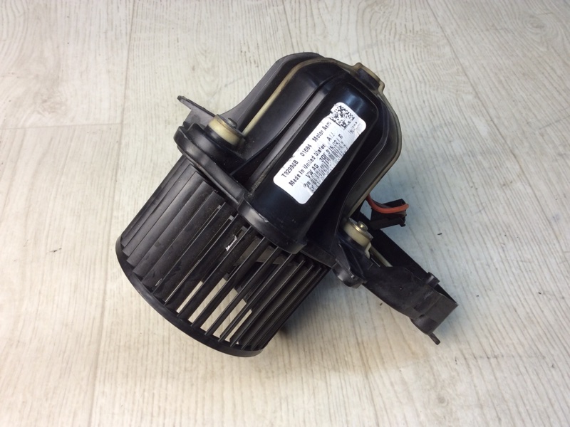 Моторчик печки VOLKSWAGEN ATLAS 17 - 3QF 819 021 B Б/У