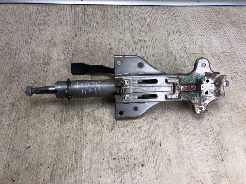 Рулевой вал KIA FORTE/CERATO TD 08-13 2009 TD 2.0 G4KD 56310-1M150 Б/У