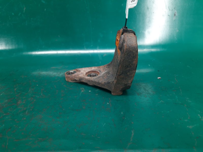 Кронштейн двигателя передний CAMRY 40 06-11 2008 Седан 2.4 2AZFE