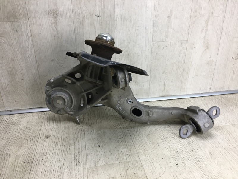 Цапфа задняя левая DART 12-16 2015 PF 2.4 ED8