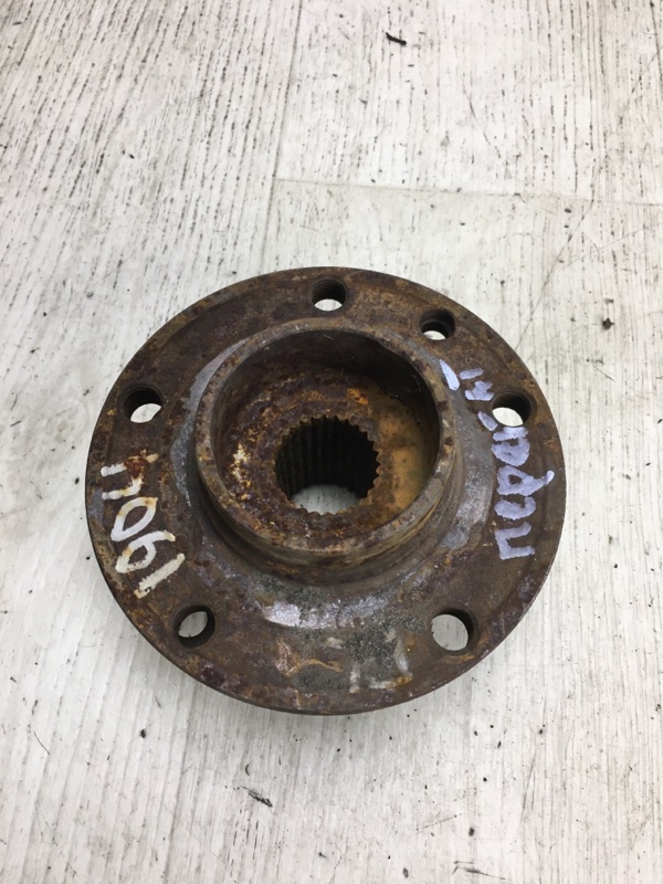 Ступица передняя DODGE DART 12-16 PF 2.4 ED8