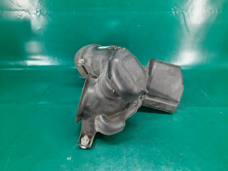 Резонатор воздушного фильтра ACURA MDX (YD2) 06-13 2009 Внедорожник 3.7 J37A1 17230-RYE-A00 Б/У