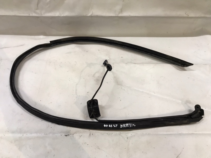 Датчик открытия двери задний левый TOYOTA SIENNA 11-16 84260-08050 Б/У