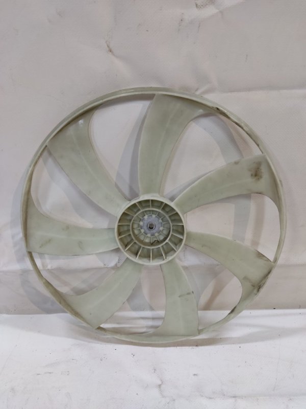 Крыльчатка вентилятора основного радиатора CAMRY 40 06-11 2.4