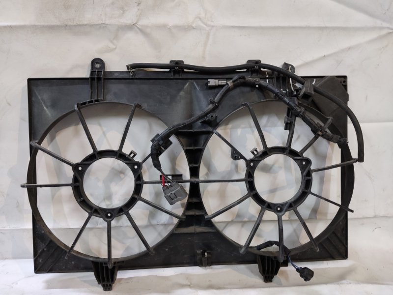 Диффузор вентилятора основного радиатора INFINITI M35/M45 04-10 21481-EG00A Б/У